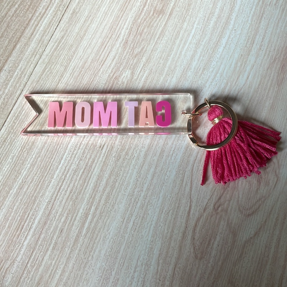 Cat Mom hotel keychain gift! NWT! Brand new! Great gift for any cat lover! - Picture 4 of 5